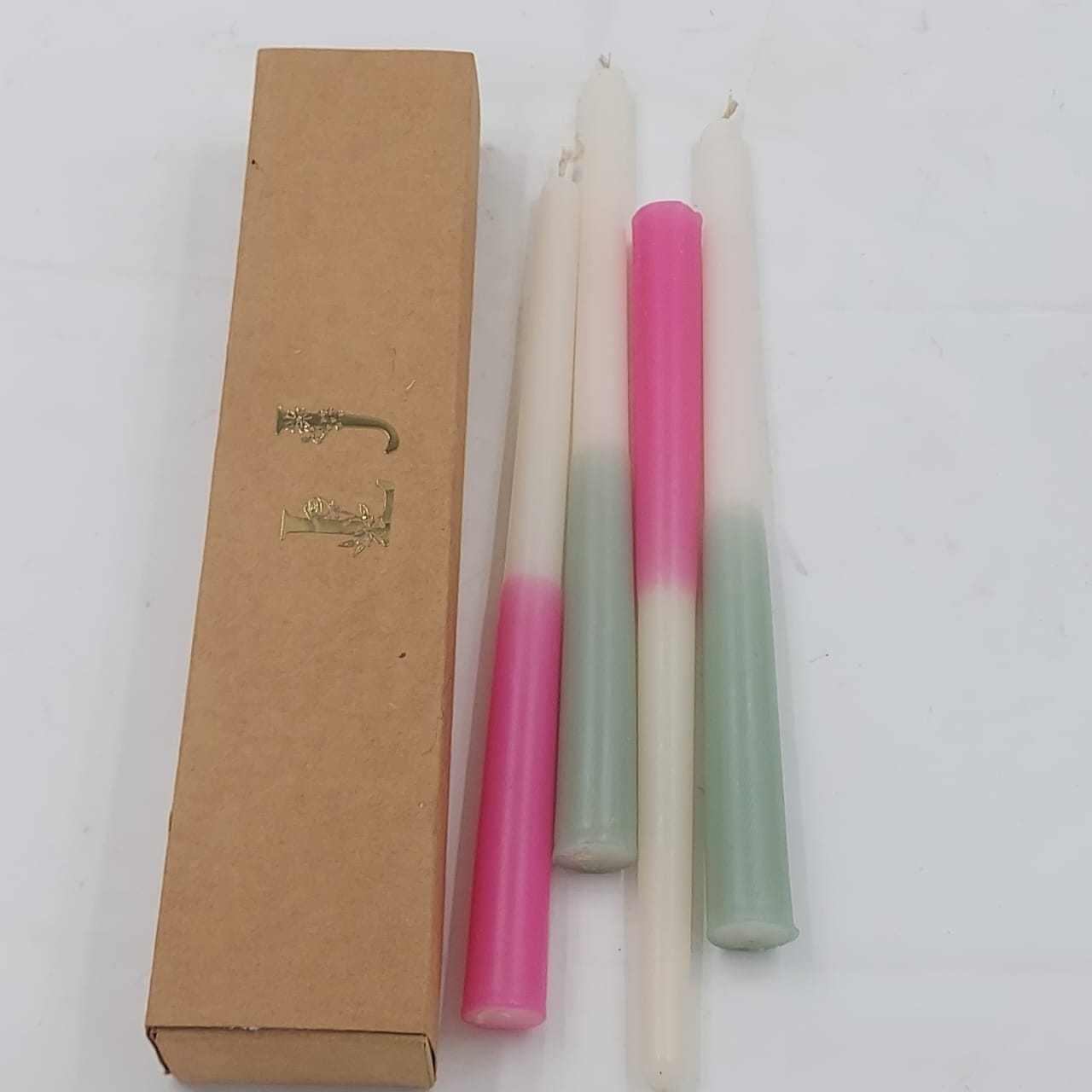 Set of 4 Taper Candles in pastel Hues